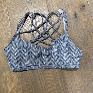 Lululemon free to be wild bra